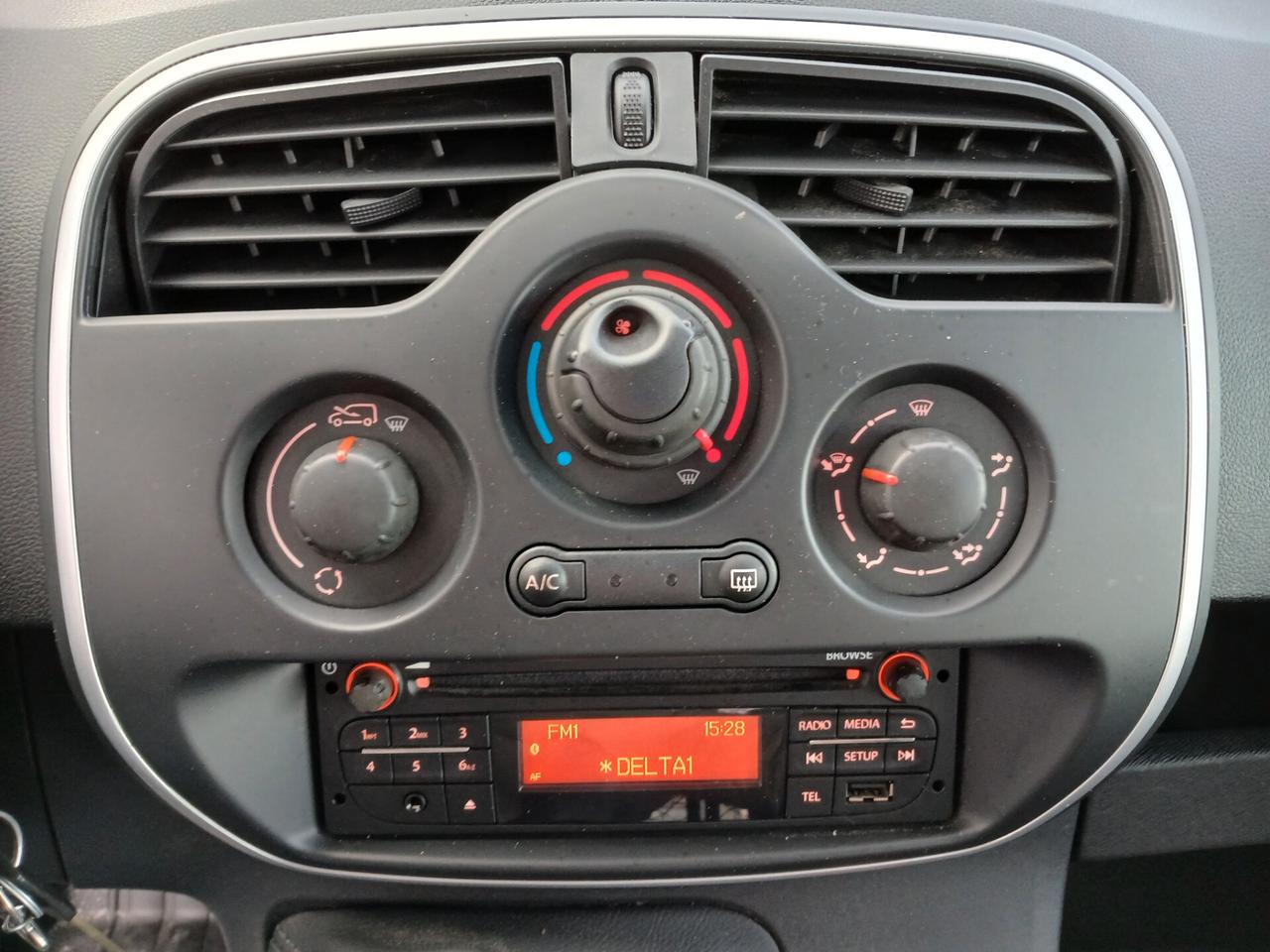 Renault Kangoo BLUE DCI 95CV 2020