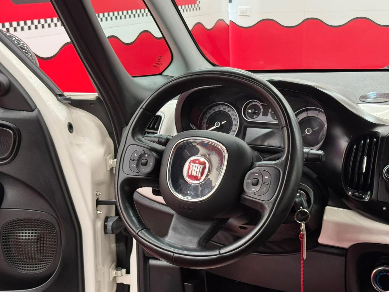 Fiat 500L Living 0.9 105cv Pop Star - 2014