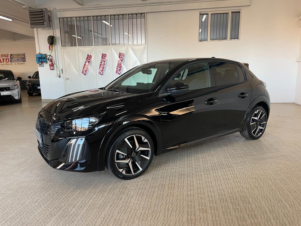Peugeot 208 Hybrid 136 e-DCS6 GT 2025 NERO PERLA