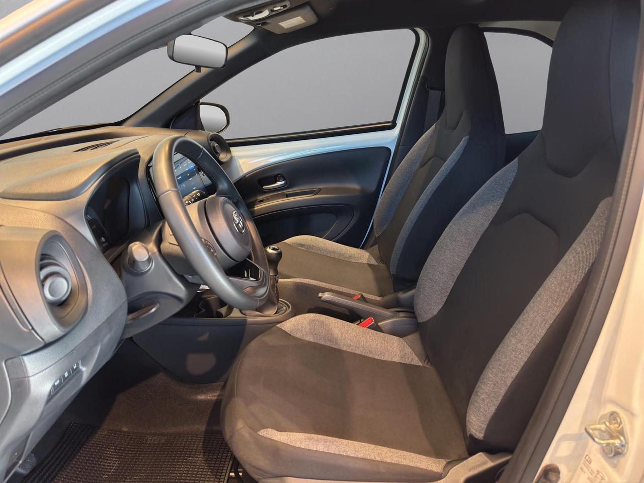 Toyota Aygo X 1.0 Active 72cv
