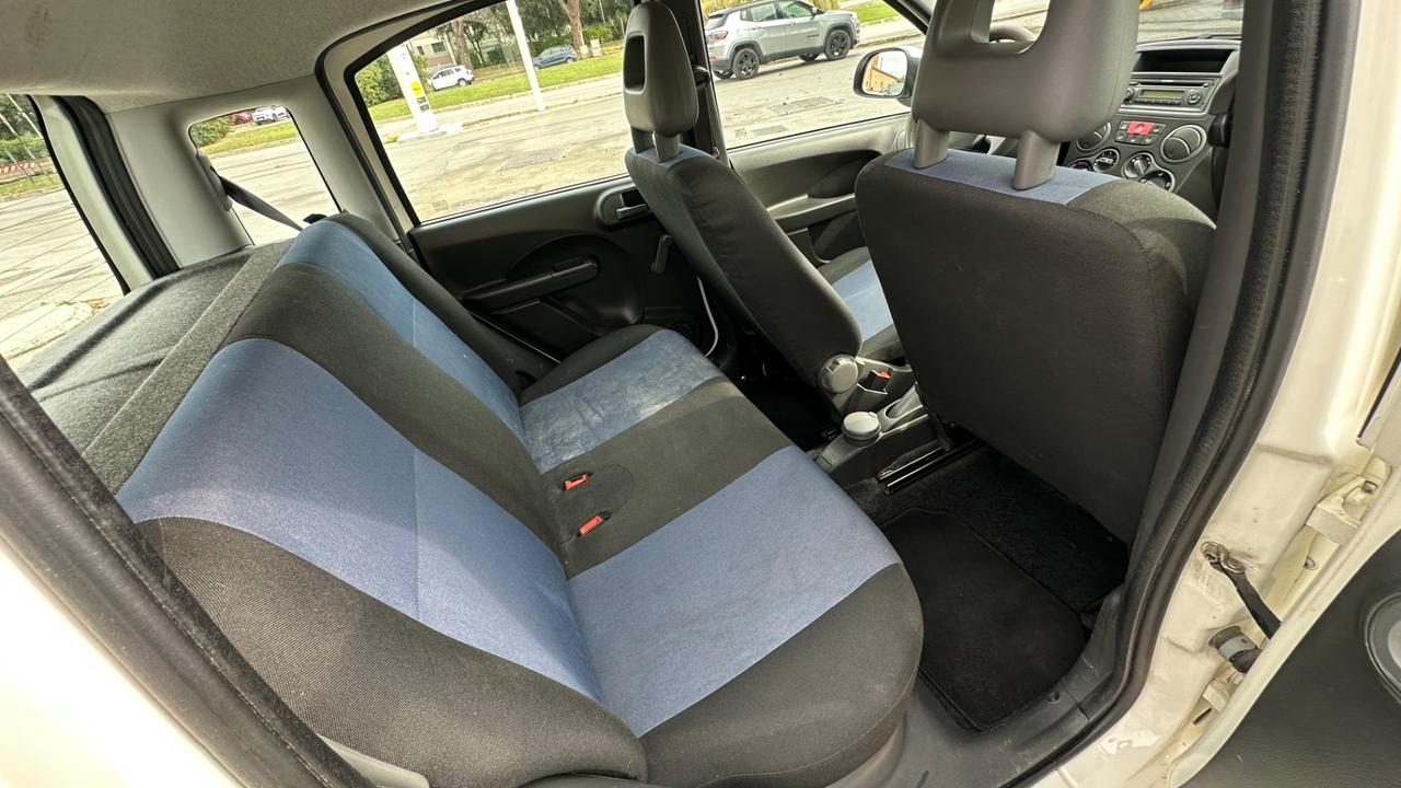 Fiat Panda 1.3 MJT 16V DPF 4x4 Climbing