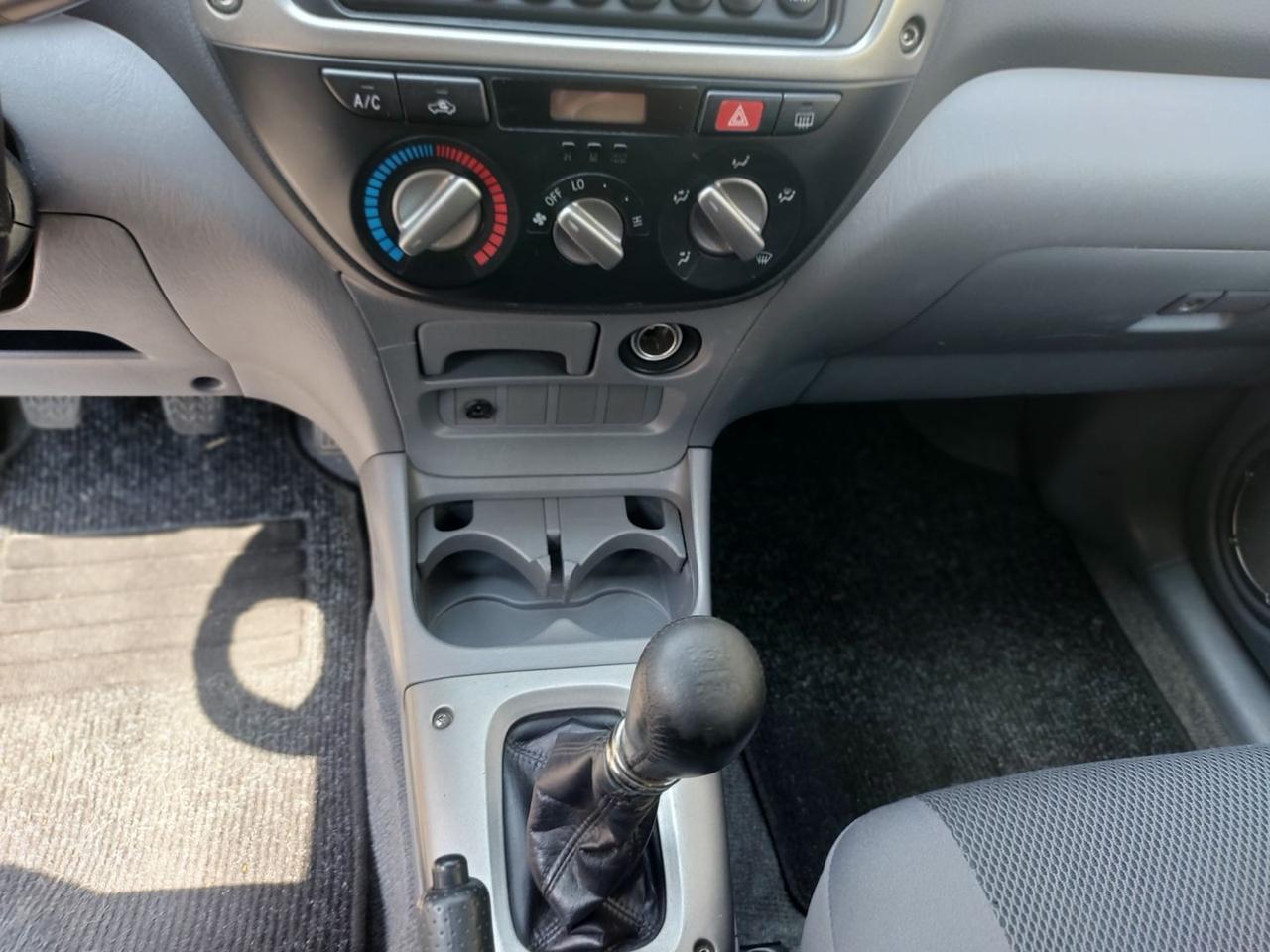 Toyota RAV 4 Sol 2.0 VVT-i 4x4 #6243