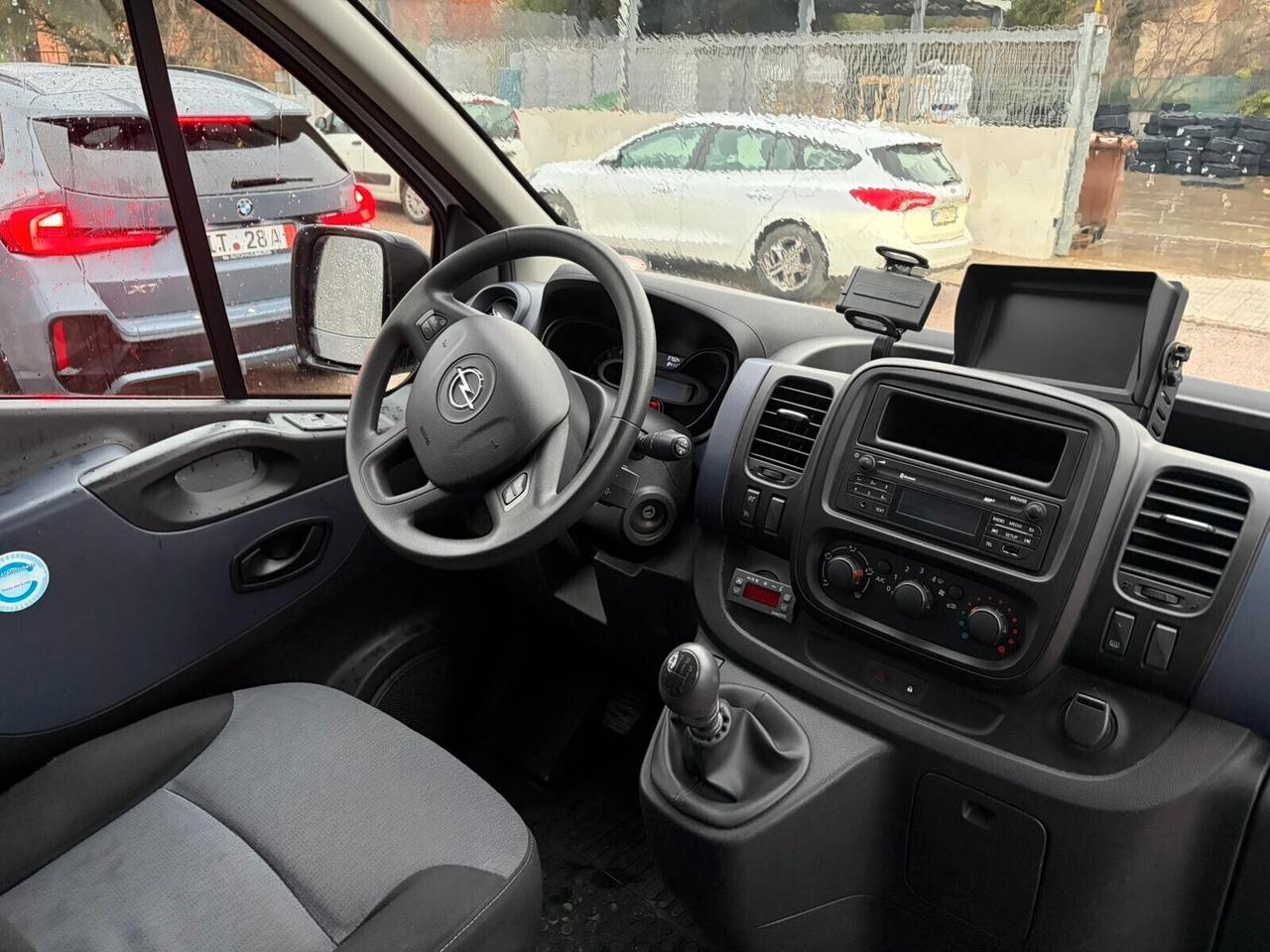 OPEL VIVARO - UNICO PROPRIETARIO