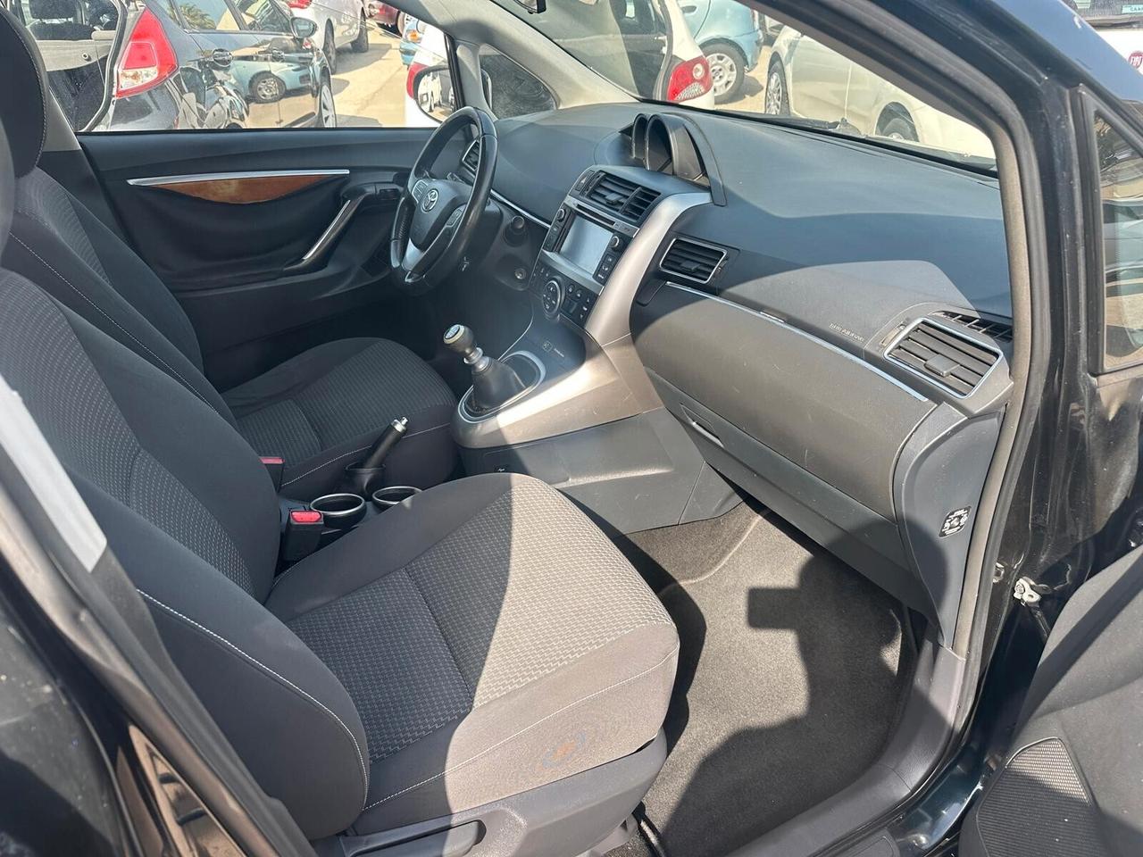 Toyota Verso 1.6 D-4D Style