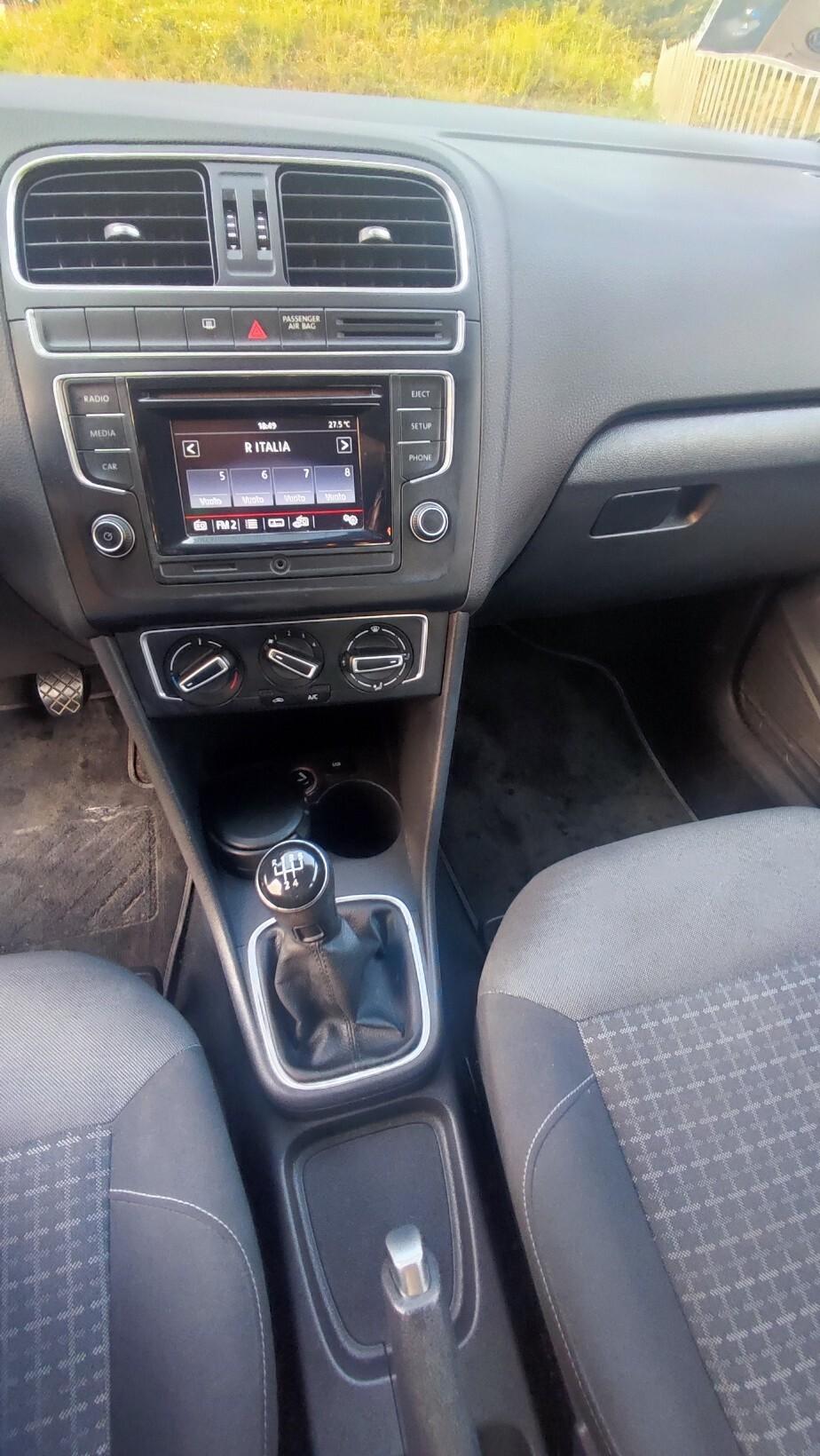 VOLKSWAGEN POLO 1.4 TDI CONFORTLINE 75 CV