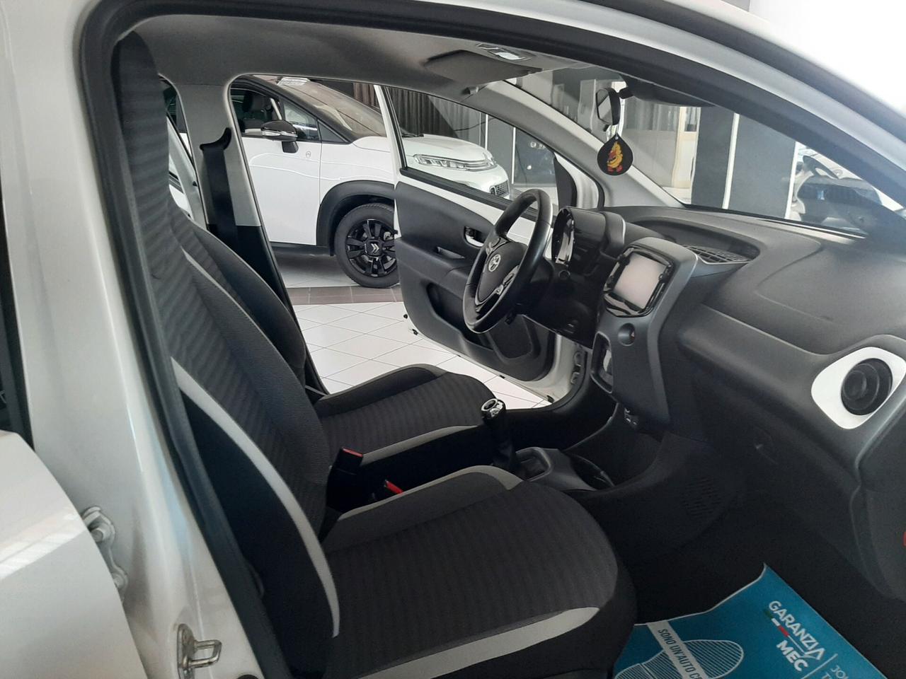 Toyota Aygo 1.0 VVT-i 72 CV 5 porte x-cite