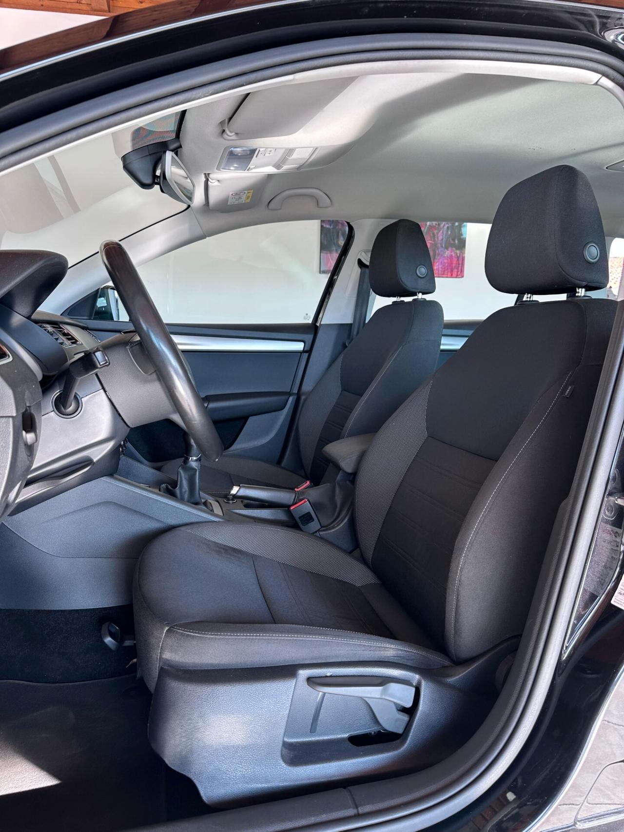 SKODA OCTAVIA 2020 1.6 TDI SCR 115 CV Wagon Ambition *UniProprietario
