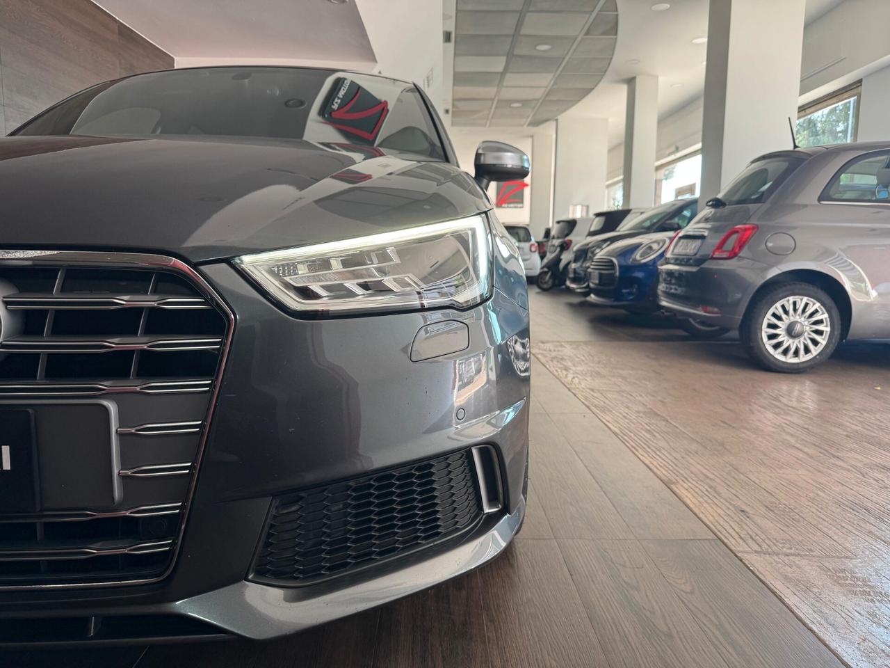 Audi A1 2.0 tfsi quattro-231CV-ITALIANA-TAGLIANDI