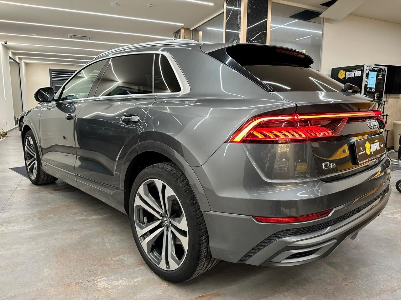 Audi Q8 50 TDI 286 CV quattro S Line Plus 2019