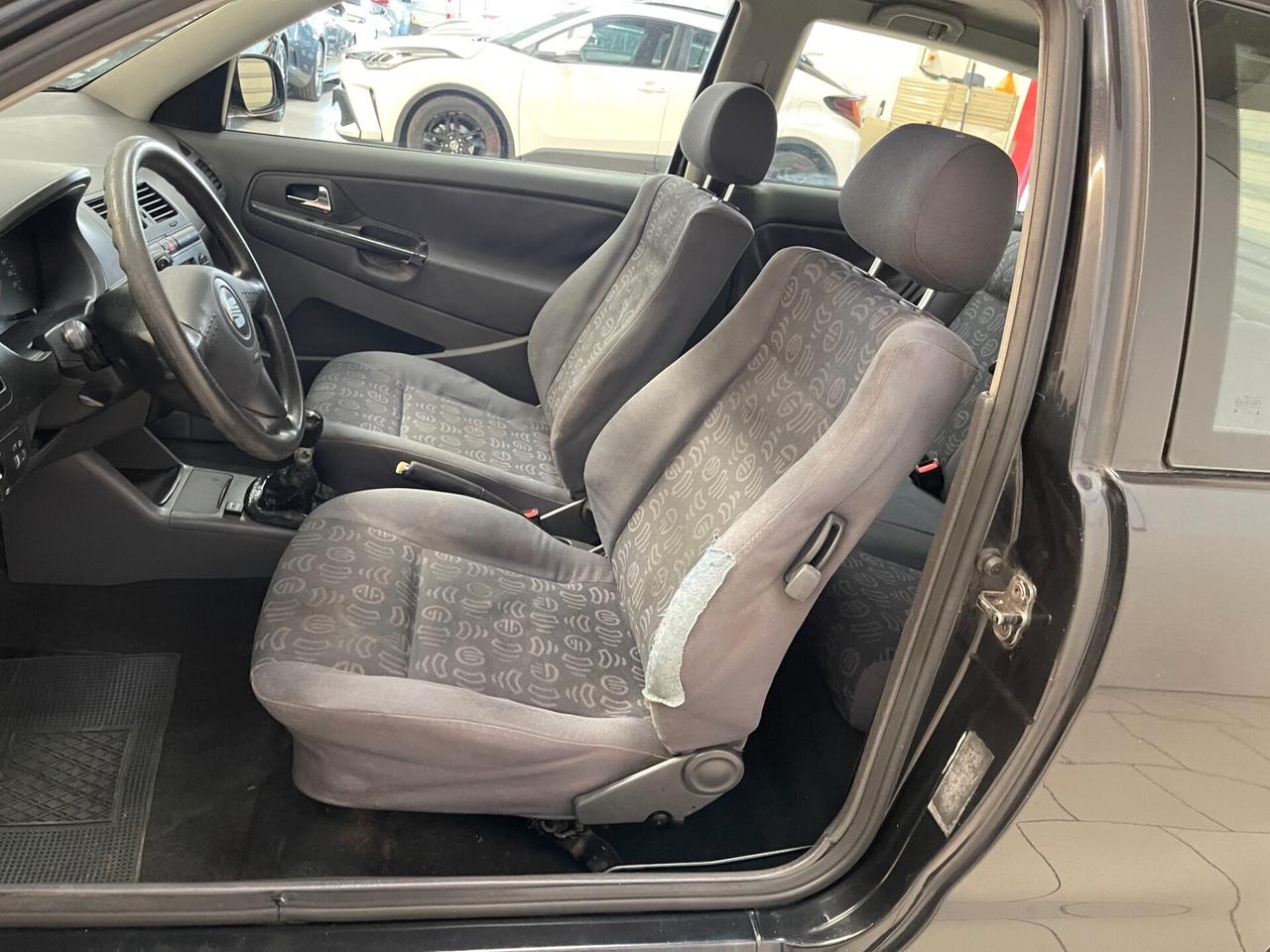 Seat Ibiza SEAT Ibiza Signo 1.4 GPL 3porte-Ok Neopatentati-LEGGI SOTTO