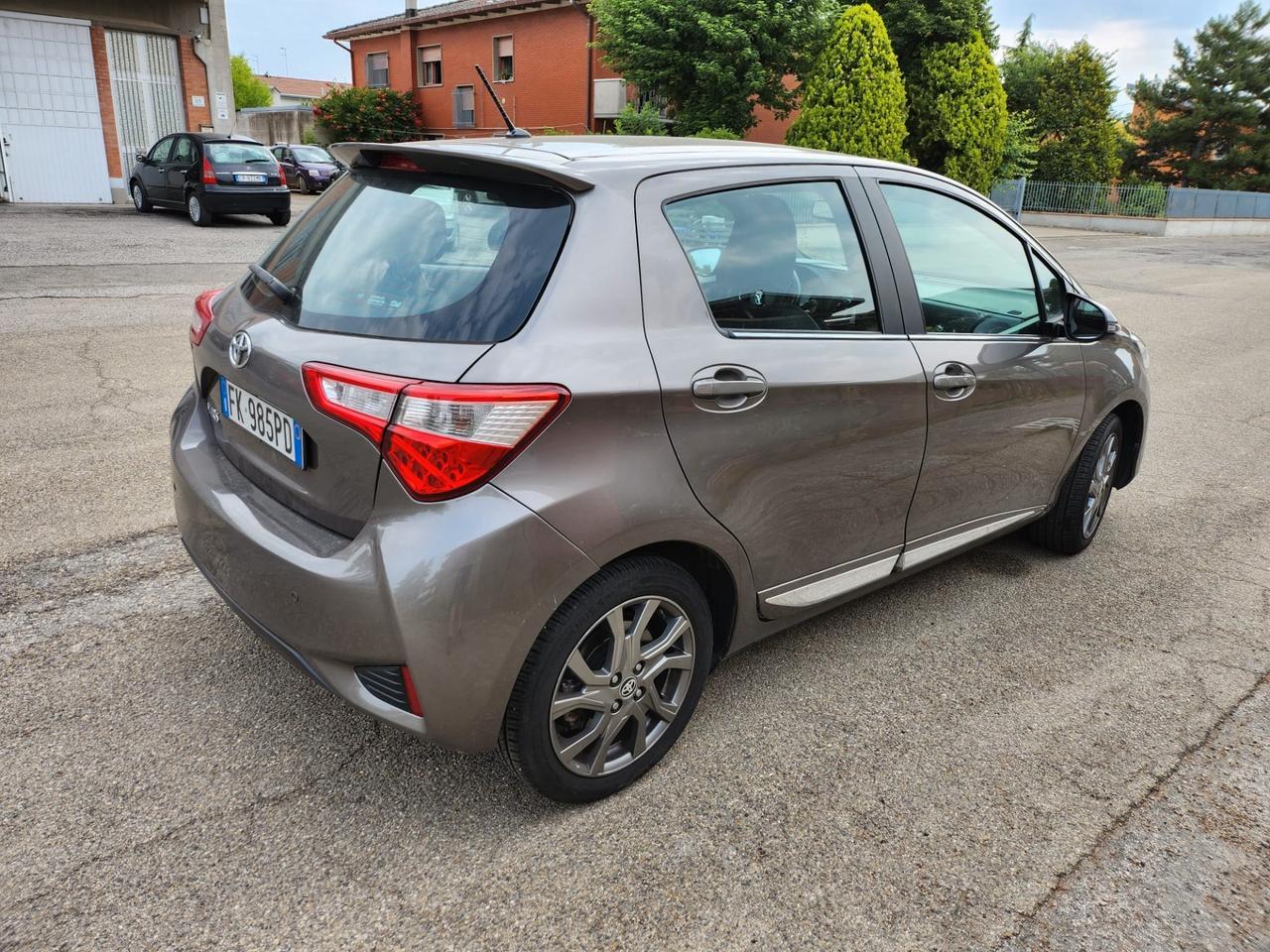 Toyota Yaris 1.0 5 porte Active GPL