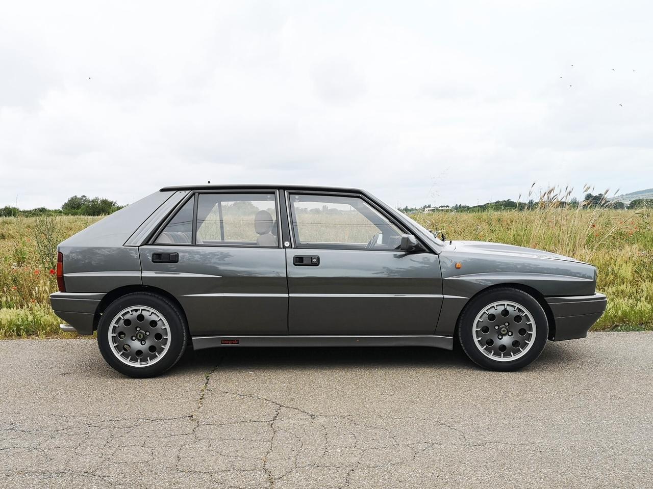 Lancia Delta Versione 2.0i.e. turbo 16V HF integrale