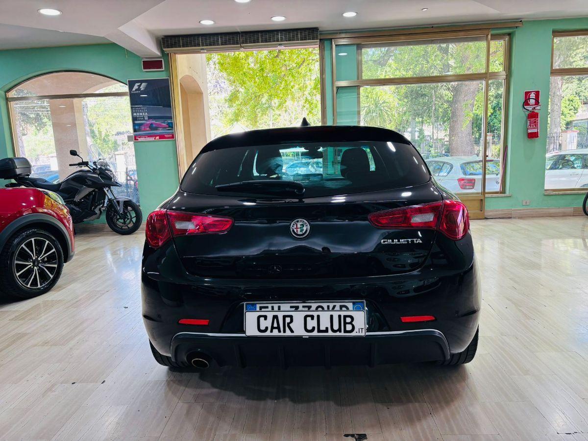 Alfa Romeo Giulietta 1.6 Jtdm-2 120cv Sport Facelift