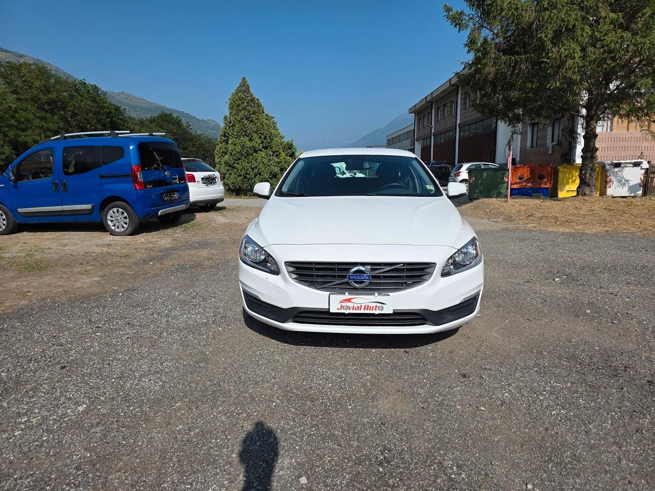 Volvo V60 D2 NEOPATENTATI