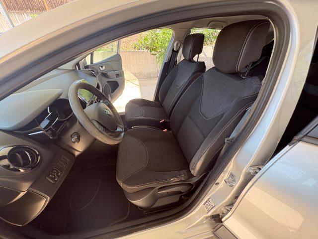 RENAULT Clio 1.2 75CV 5 porte Wave EURO 5 OK NEOPATENTATI