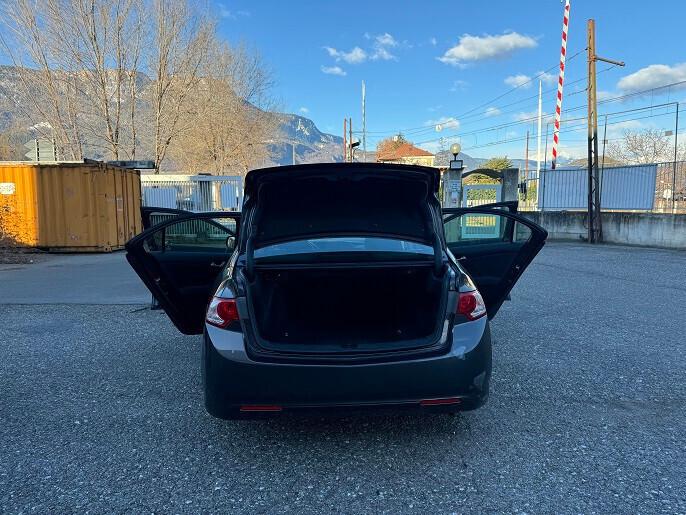 Honda Accord 2.2 i-DTEC Executive Advance DPF