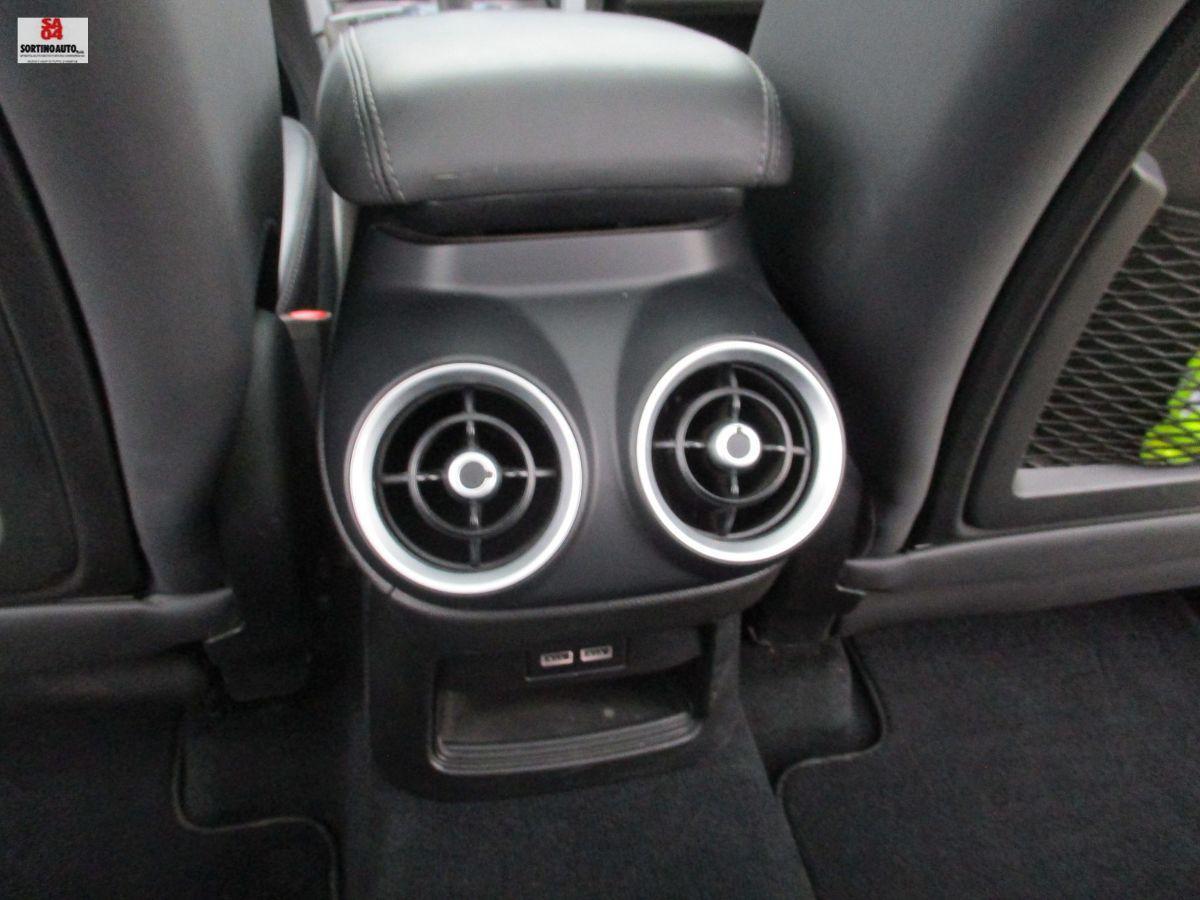 A.R.Stelvio 2.2 T.diesel 190CV AT8 Q4 TI-2021 FULL