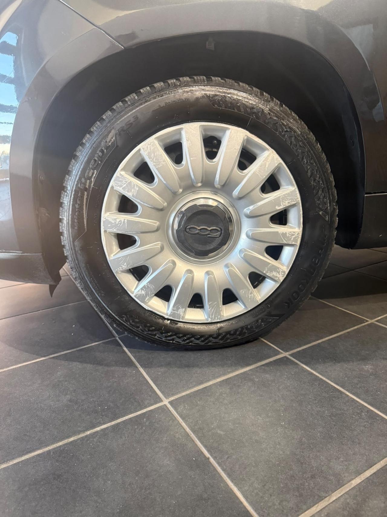 Fiat 500L 1.6 MJT -NEOPATENTATI-UNICO PROPRIETARIO