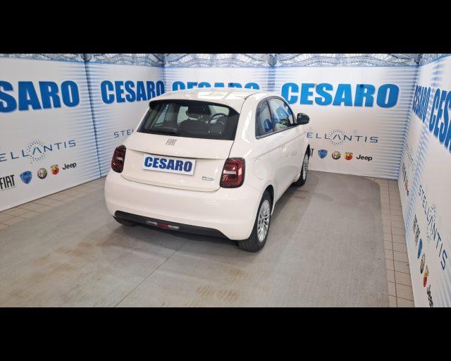 FIAT 500e 3+1 42 kWh