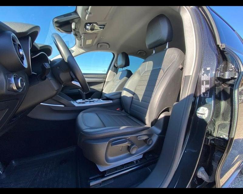 Alfa Romeo Stelvio 2020 2.2 t Sprint Q4 190cv auto