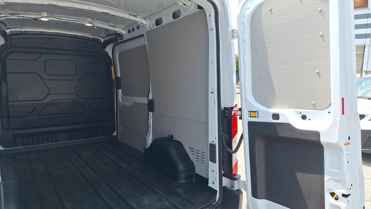 FORD TRANSIT 350 2.0 tdci MHEV 130CV TREND L2/H2 SOLI 25.000 KM