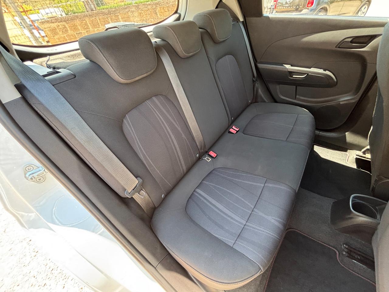Chevrolet Aveo 1.4 100 Cv 5 porte LTZ - 2011