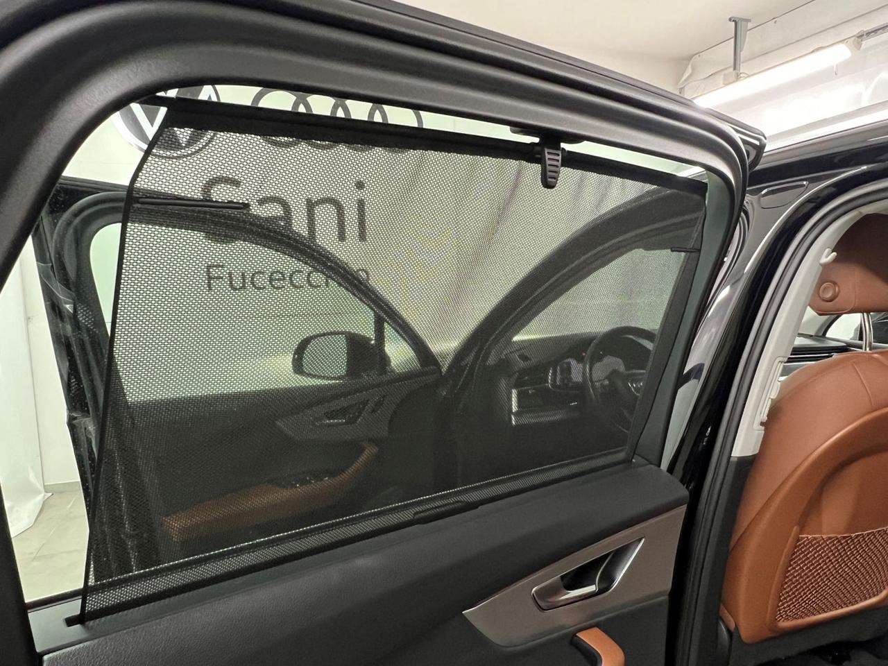 AUDI Q7 II 2019 Q7 50 3.0 tdi mhev Business quattro tiptronic