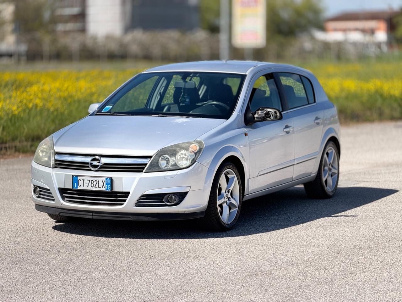 Opel Astra 1.7 CDTI Berlina Perfetta