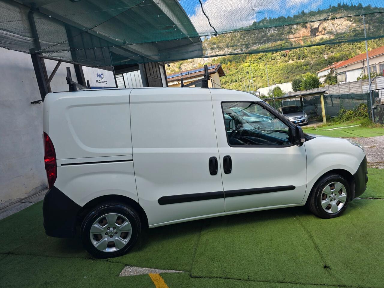 Opel Combo 1.3 CDTI 90CV -2012