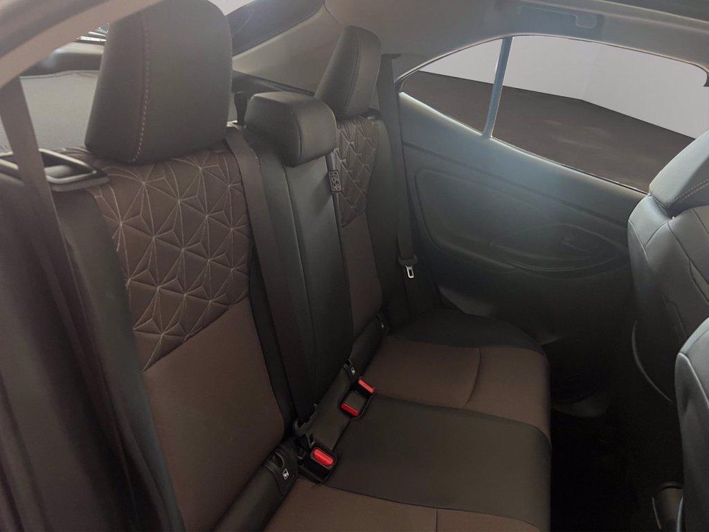 TOYOTA Yaris cross 1.5h lounge fwd 130cv e-cvt del 2024