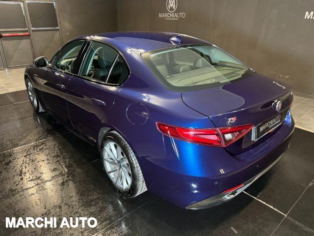 ALFA ROMEO Giulia 2.2 Turbodiesel 210 CV AT8 AWD Q4 Veloce