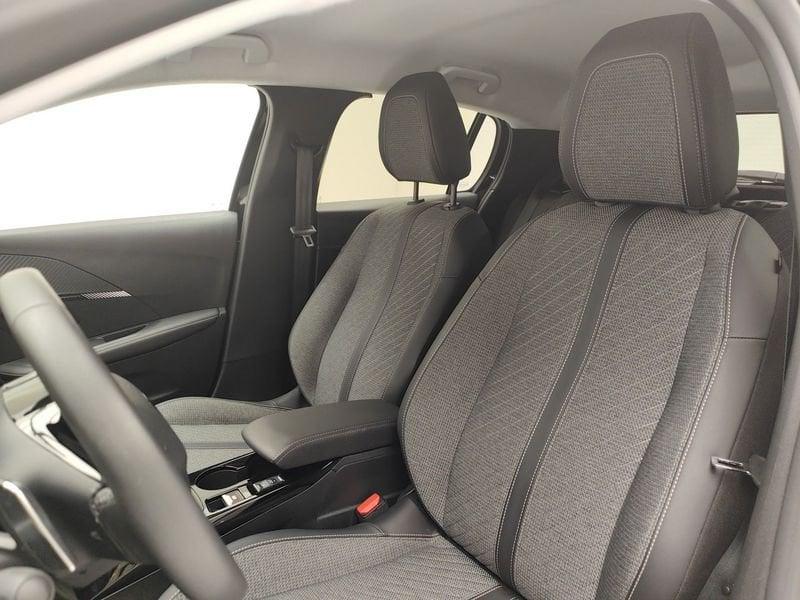 Peugeot 208 II 2023 1.2 hybrid Allure 145cv e-dcs 6