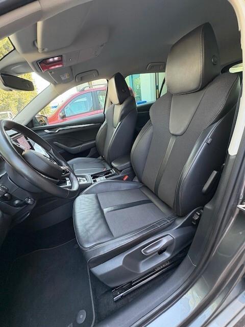 Skoda Octavia 2.0 TDI EVO SCR DSG Wagon Style