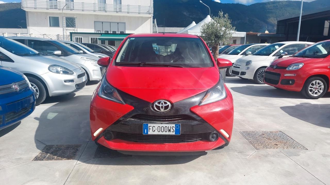 Toyota Aygo 1.0 VVT-i 69 CV 5 porte 2017