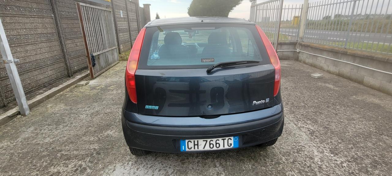 Fiat Punto 1.2i 16V cat 5 porte HLX