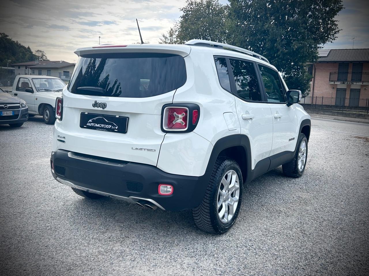 Jeep Renegade 2.0 Mjt 140CV 4x4 -gancio per portabici