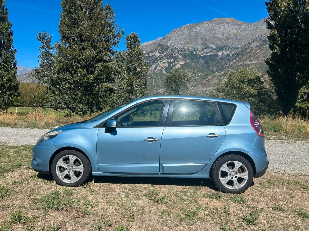 Renault Scenic Scénic X-Mod 1.5 dCi 110CV Luxe