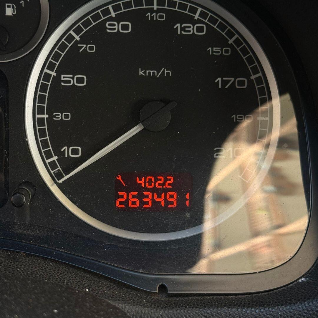 Peugeot 307 1.6 16V HDi SW - 110CV