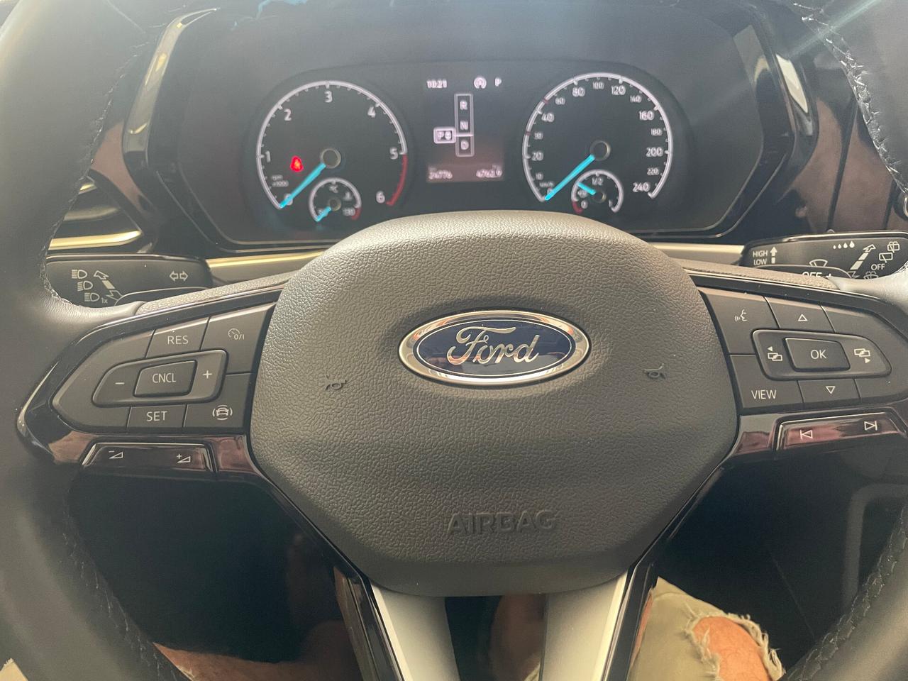 Ford Tourneo Connect 2.0 EcoBlue 122 CV Powershift Titanium