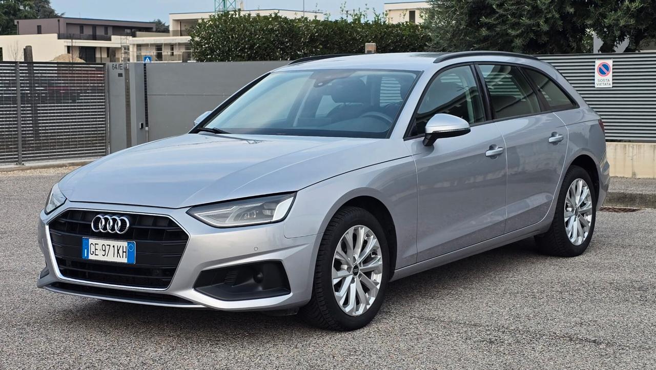 Audi A4 Avant 20 TDI/136 CV S tronic Business Advanced