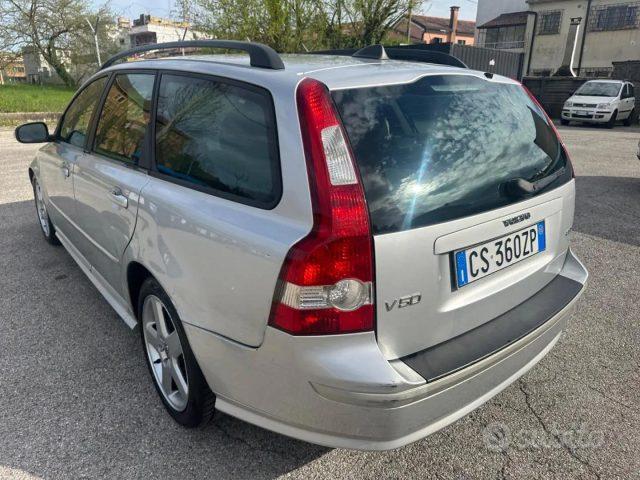 VOLVO V50 2.0 D cat Kinetic