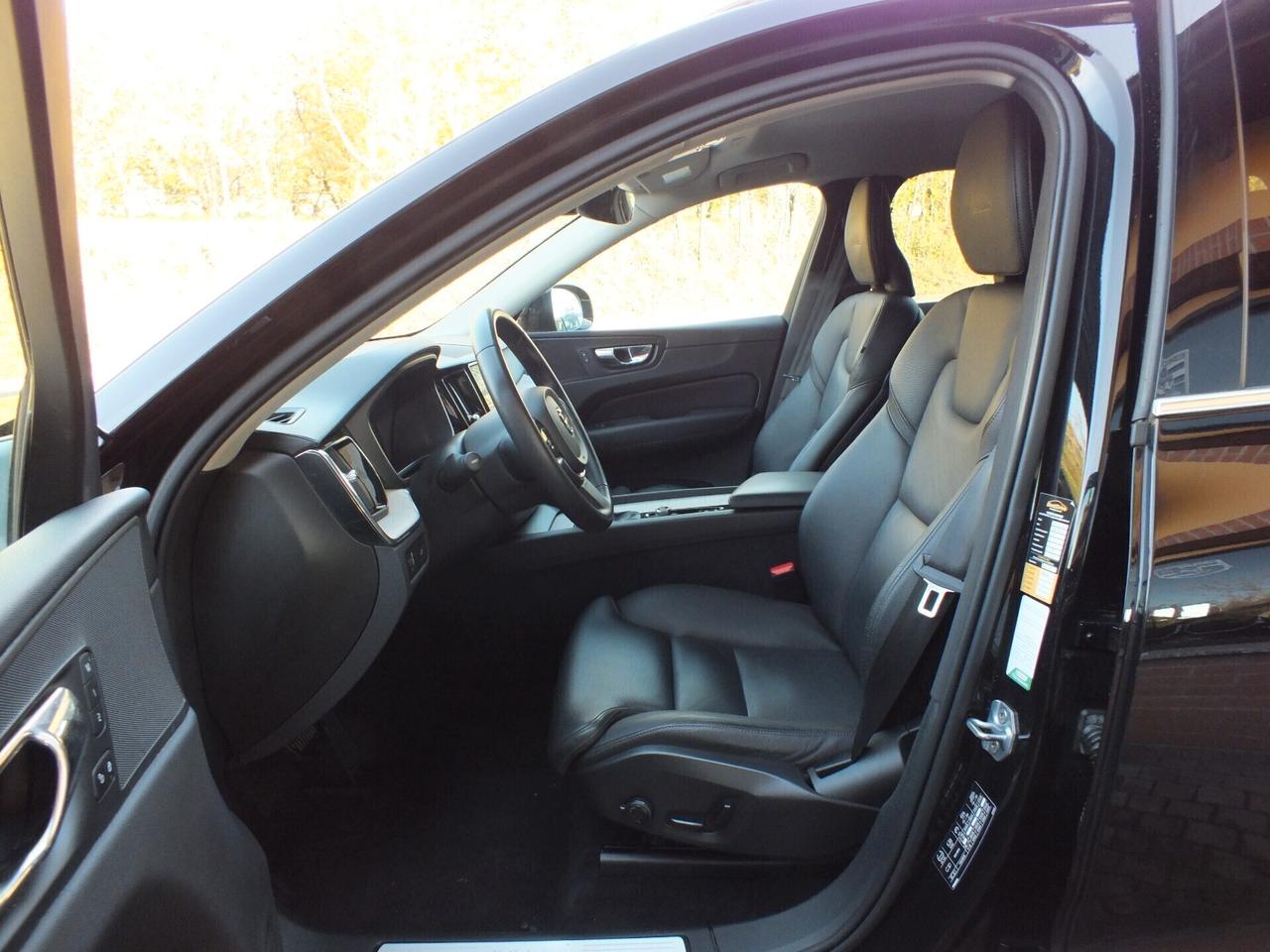 VOLVO XC 60 190 CV 4X4 AUTOM.INSCRIPTION