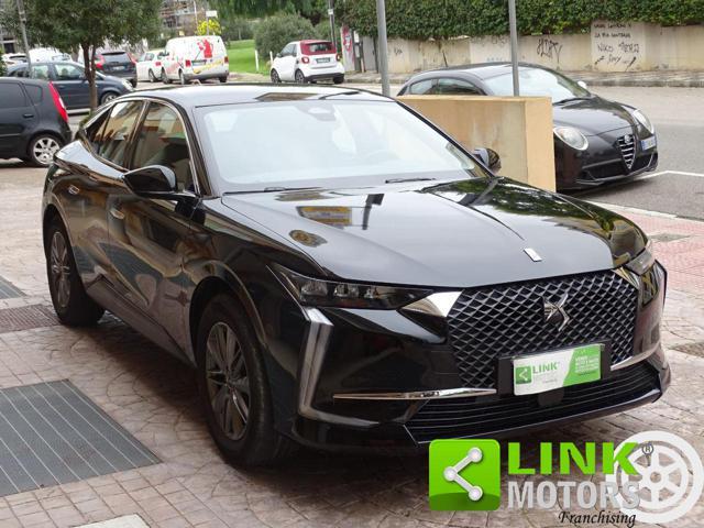 DS AUTOMOBILES DS 4 1.6 HYBRID 225 CV PERFORMANCE