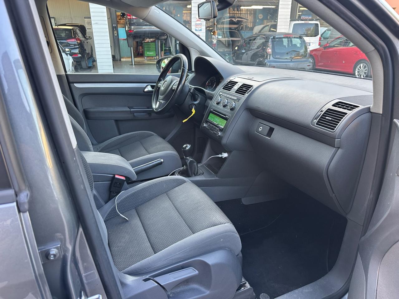Volkswagen Touran Business 1.4 Highline EcoFuel