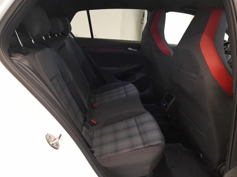 Volkswagen Golf GTI 2.0 TSI GTI DSG