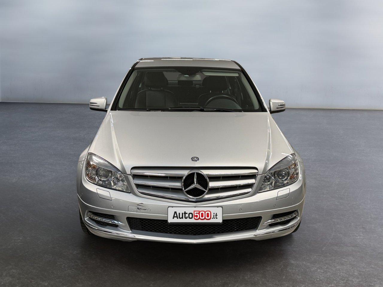Mercedes C 180 CGI BlueEfficiency Avantgarde c/bixeno Berlina