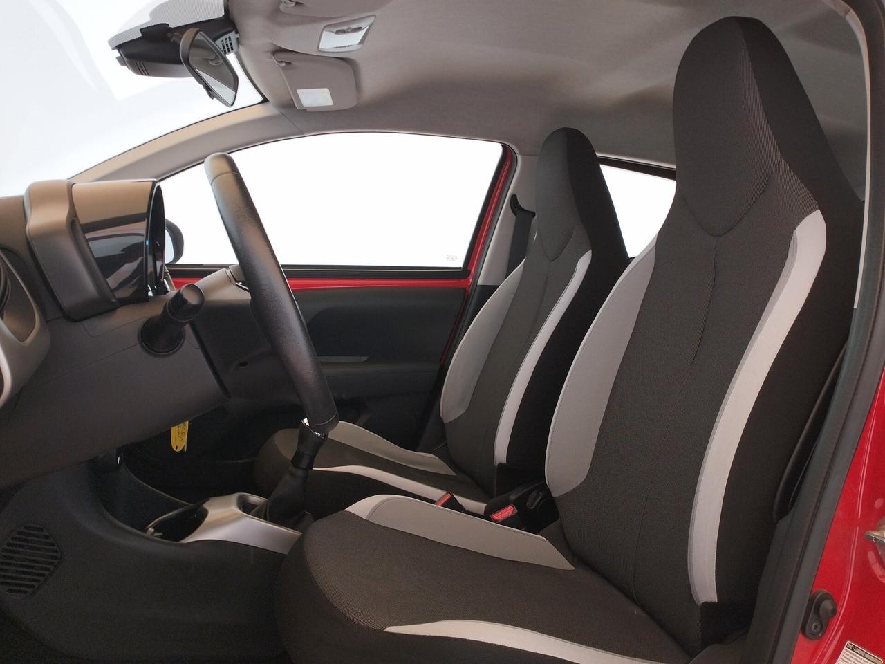 TOYOTA Aygo 1.0 69cv 5p - NEOPATENTATI