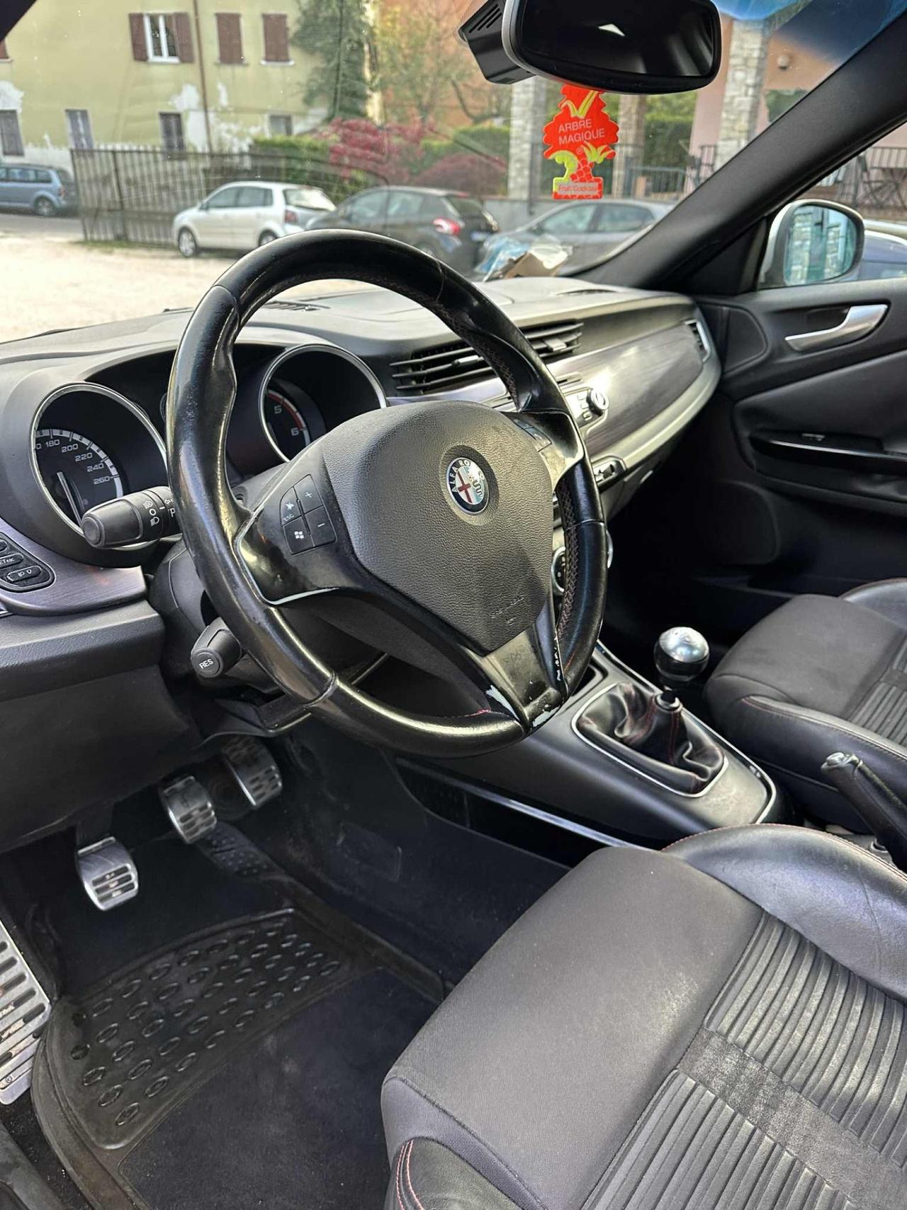 Alfa Romeo GIULIETTA 2.0 JTDm-2 170CV KMCERT UNICOPR