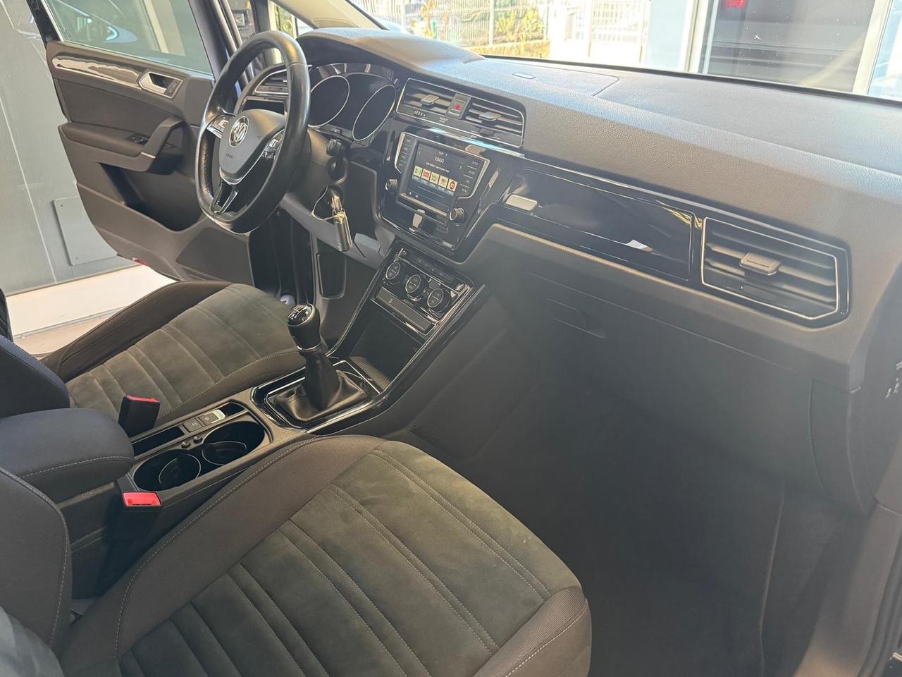 Volkswagen Touran 2.0 TDI 150 CV SCR Highline BlueMotion Technology