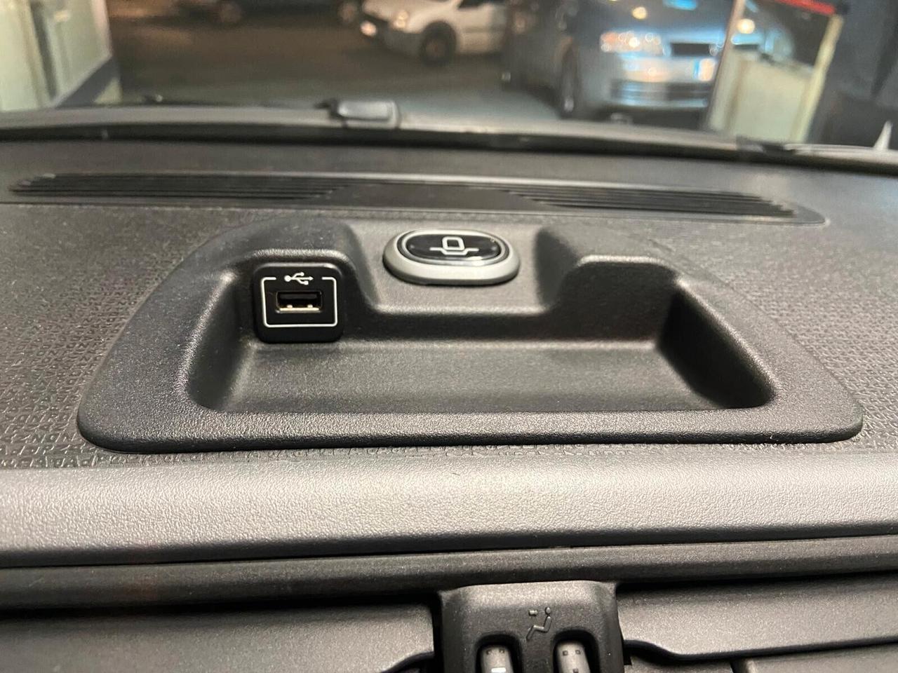 Fiat Panda 1.0 FireFly S&S Hybrid launch edition